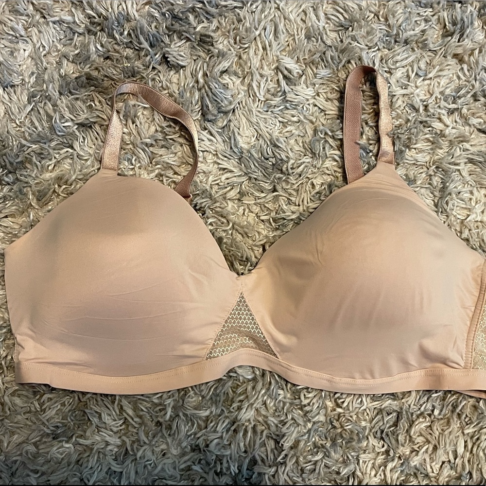 Wireless Bra | Hanes | Womens Size 2XL